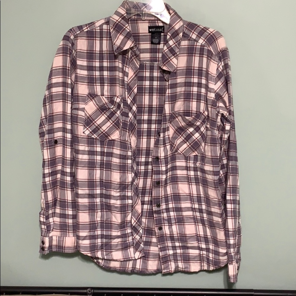 Plaid shirt-Size Medium